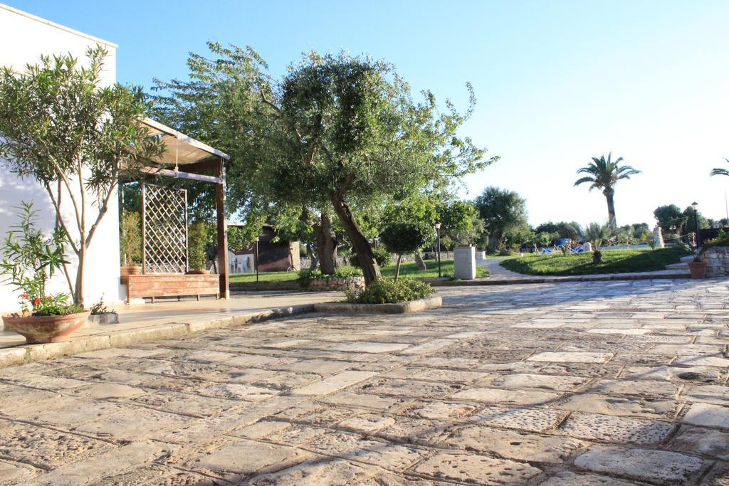 Masseria Valente Ostuni Exteriör bild