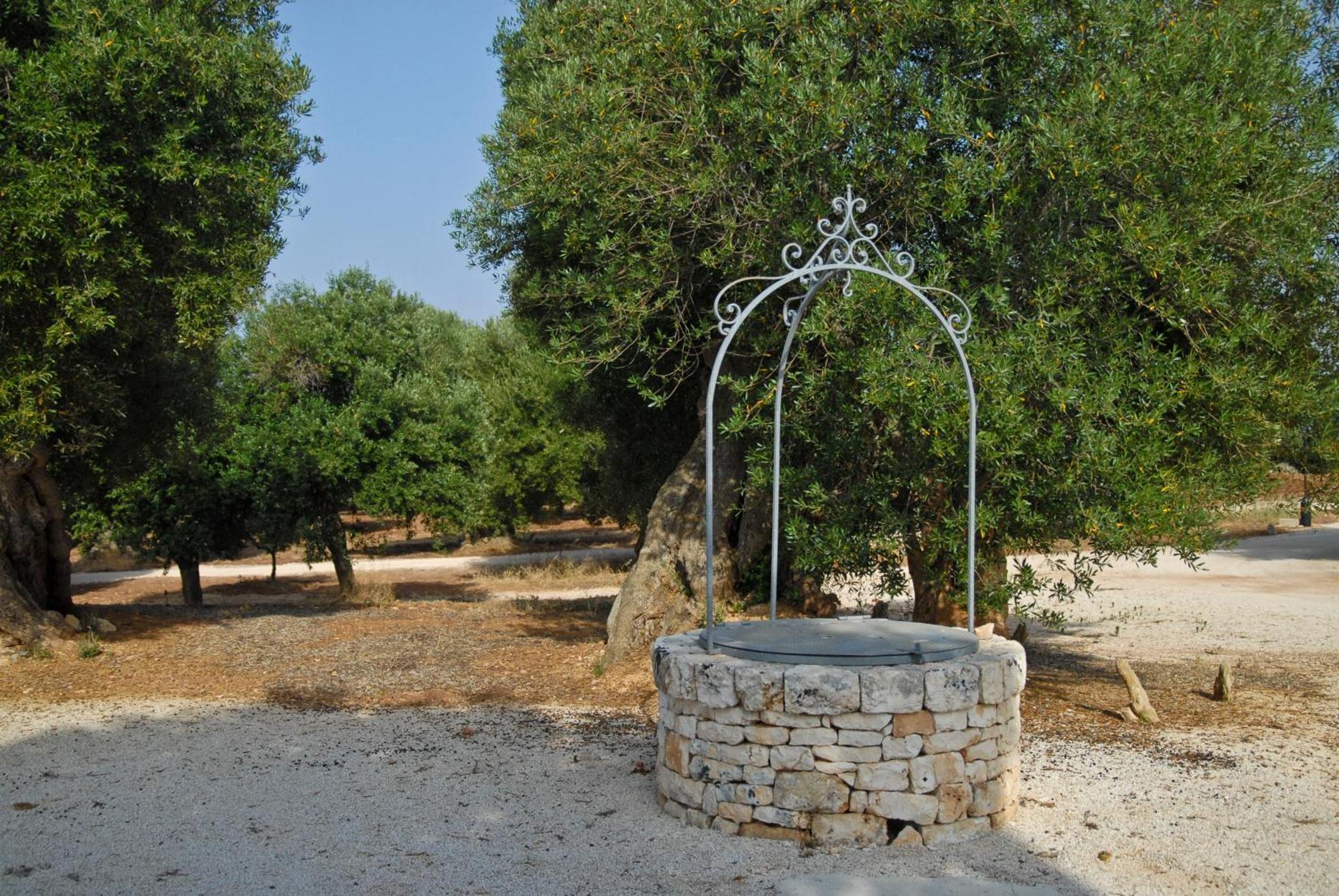 Masseria Valente Ostuni Exteriör bild